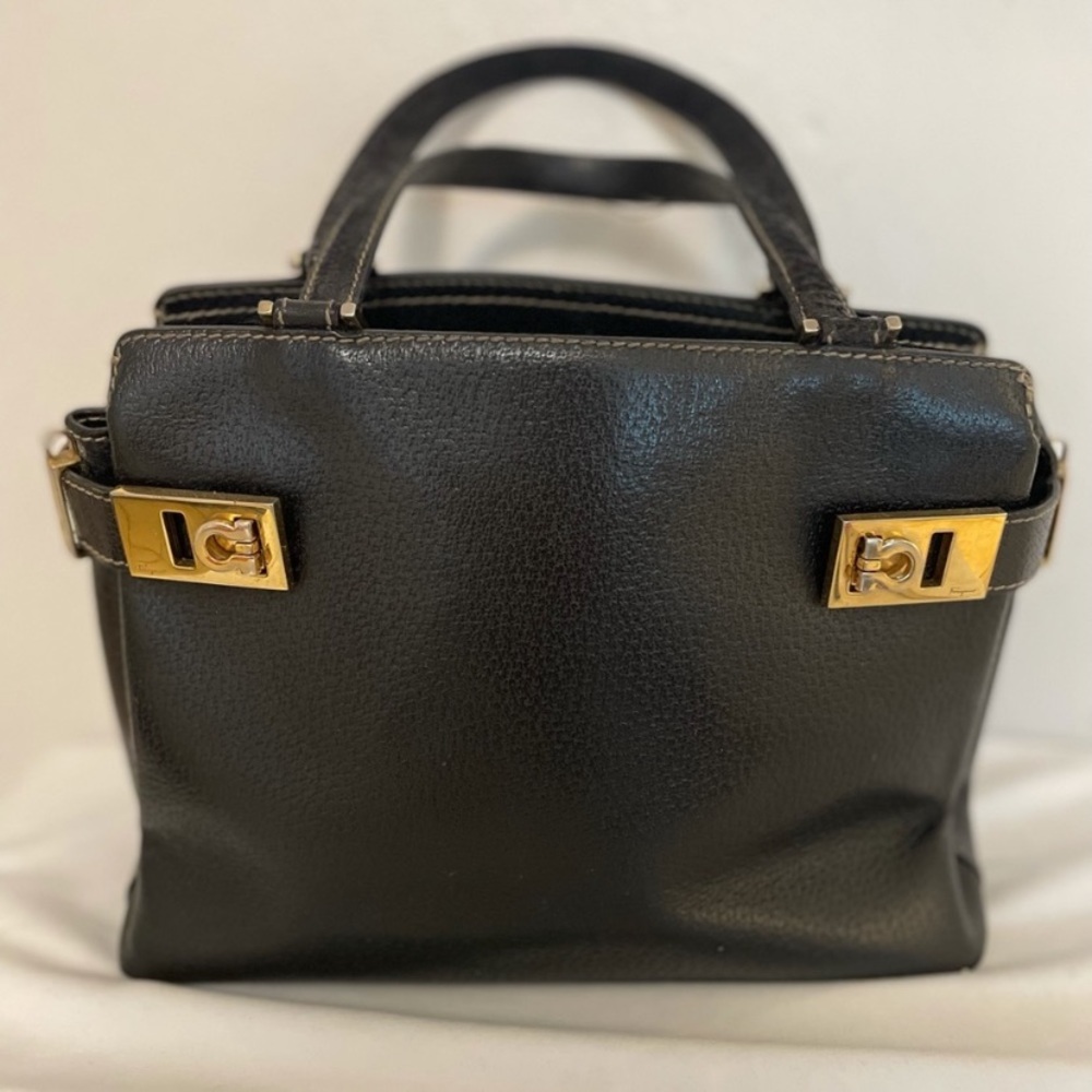 Vintage Salvatore Ferragamo bag
